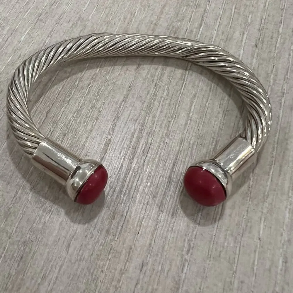 Vintage Mexico sterling silver cuff bangle